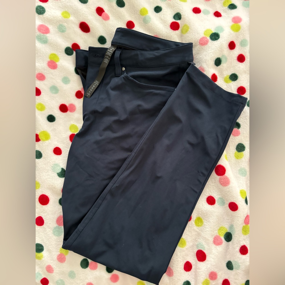 Lululemon size 30 dress pants